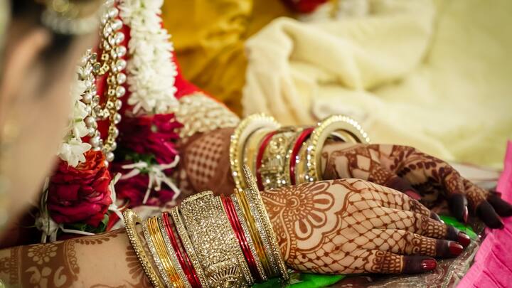 How to apply for marriage certificate in India?