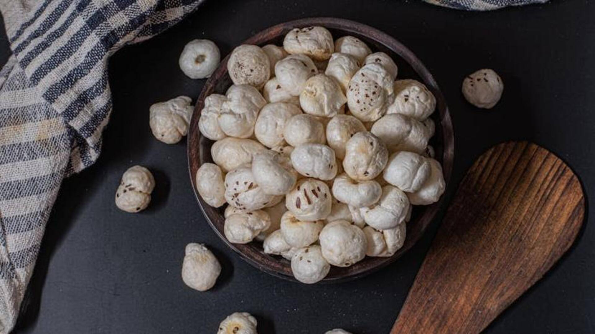 Snacking on roasted makhana instead of potato chips