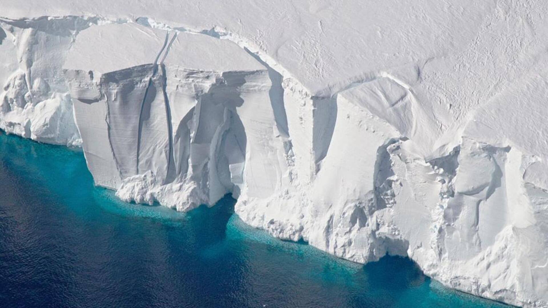 Antarctic winter sea ice melts to record low