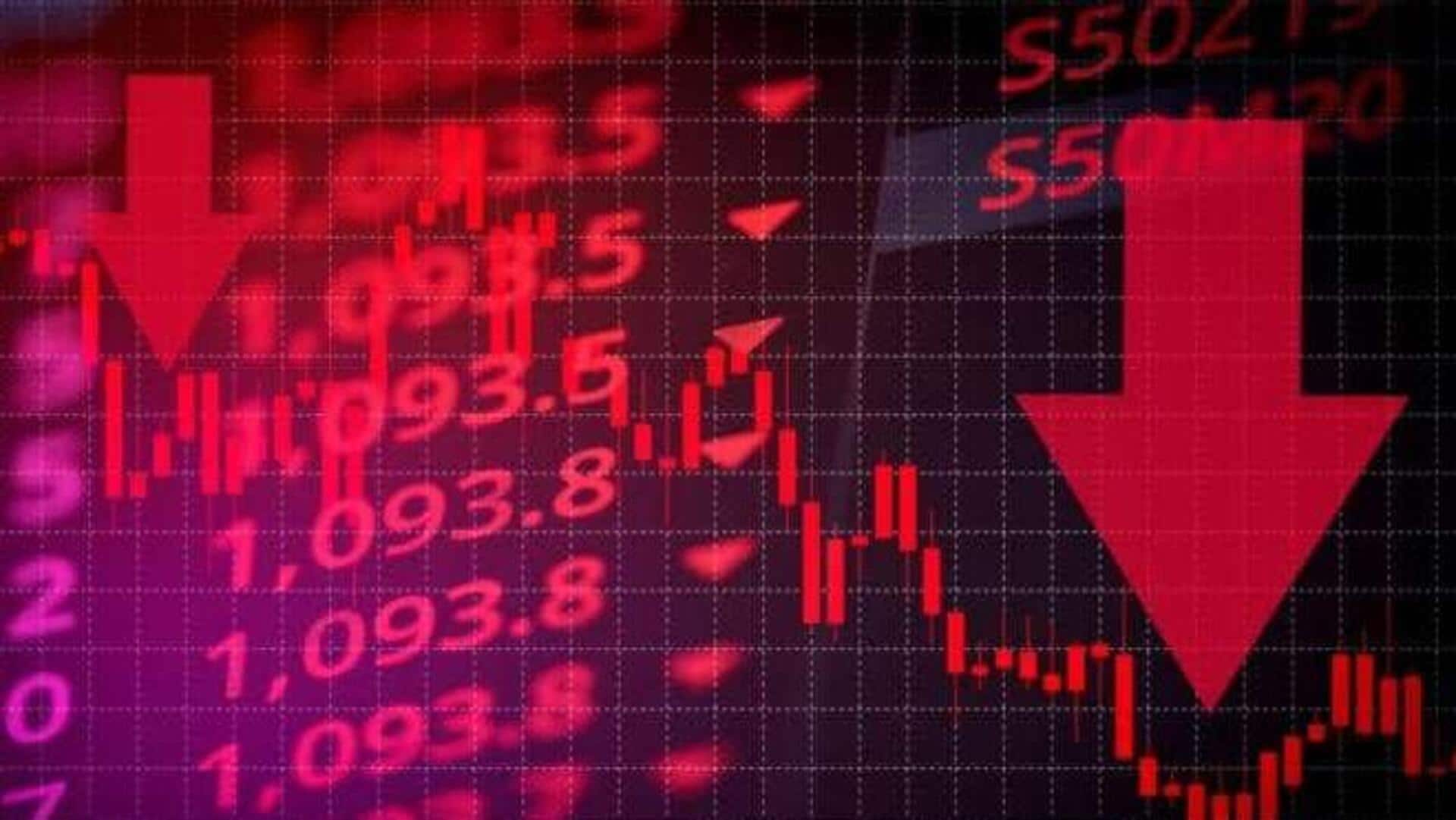 Sensex tumbles over 300 points amid US tariff concerns Sensex tumbles over 300 points amid US tariff concerns