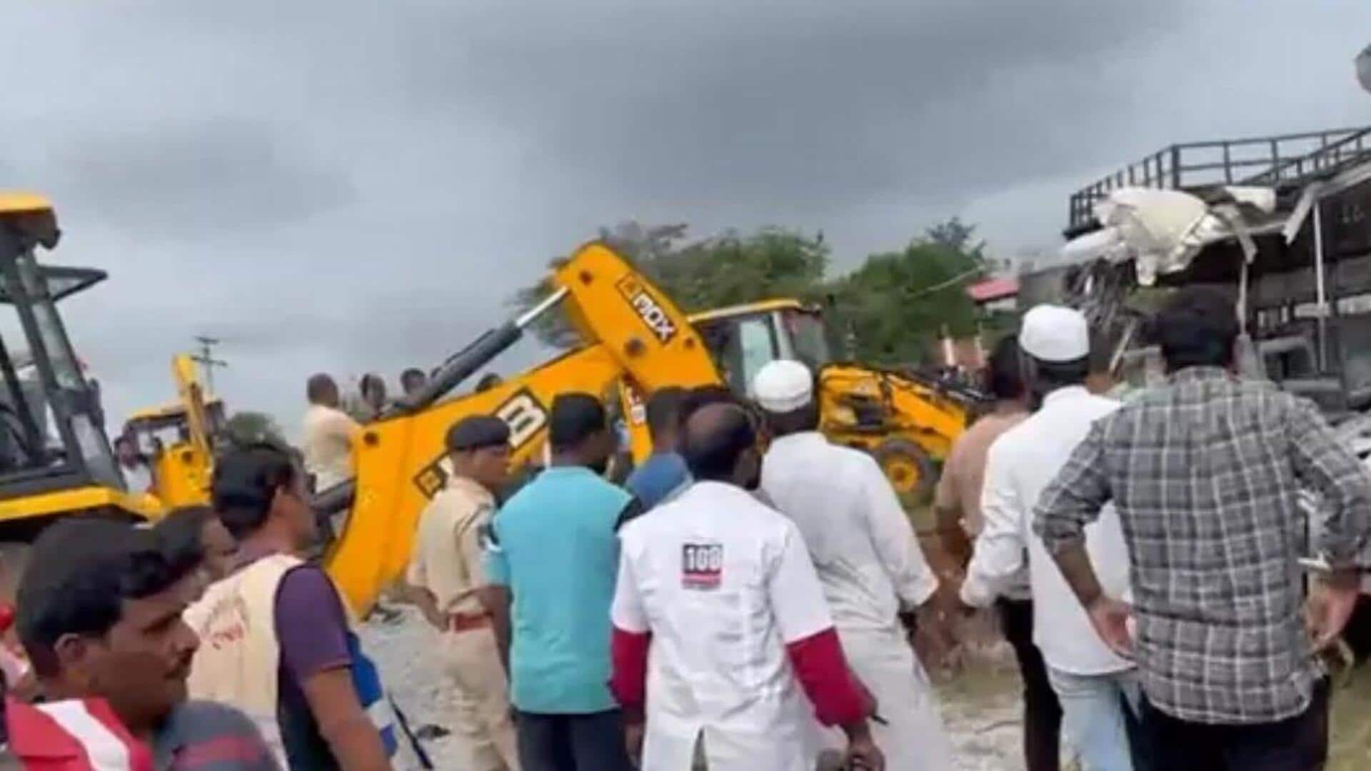 24 killed after gravel-laden lorry and bus collide in Telangana