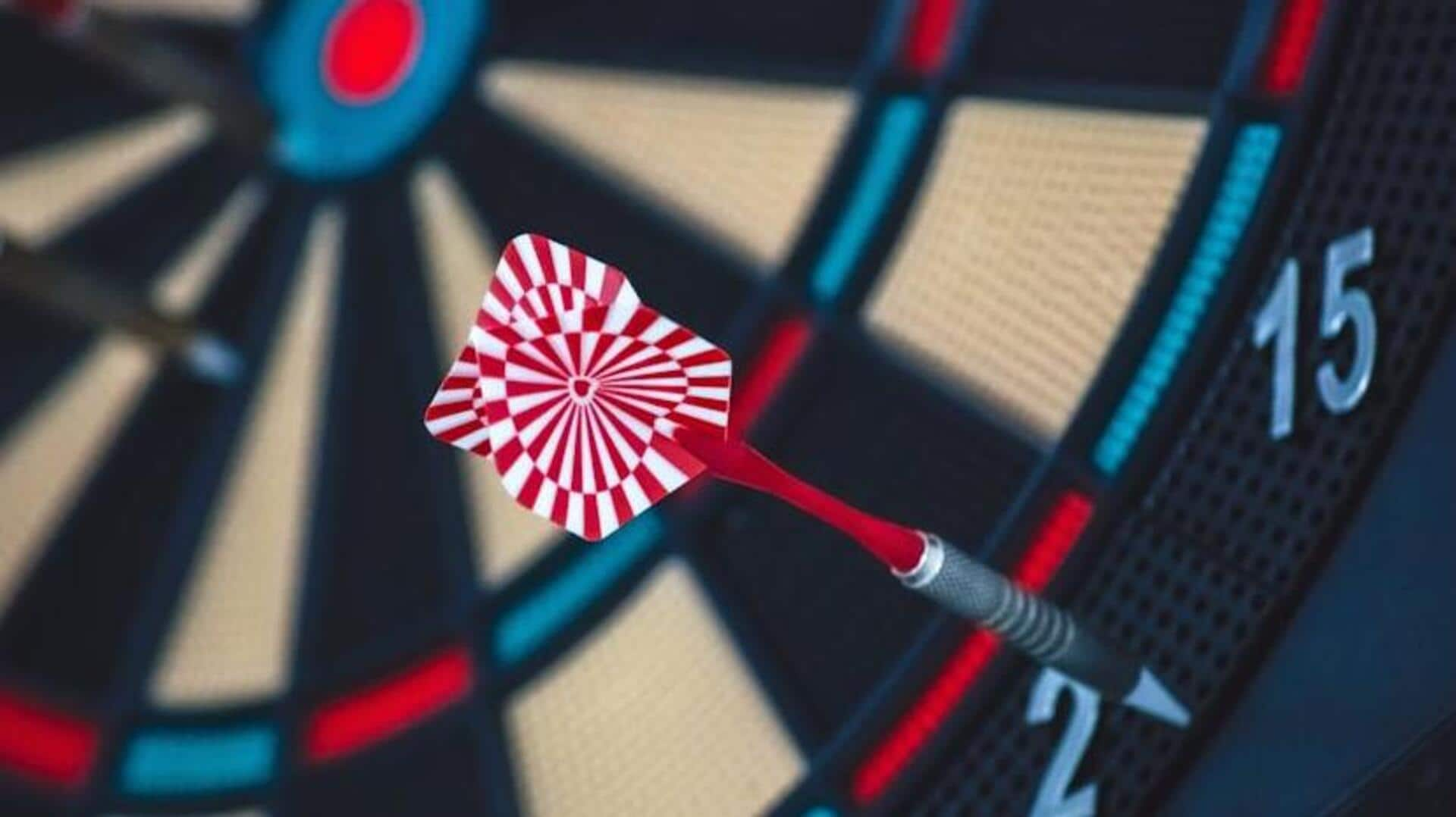 Throw darts like a pro with this beginner-friendly guide