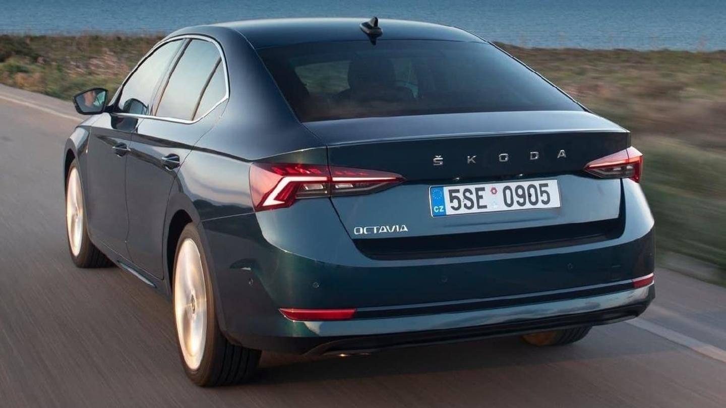 The car will have a black grille with chrome outline The car will have a black grille with chrome outline