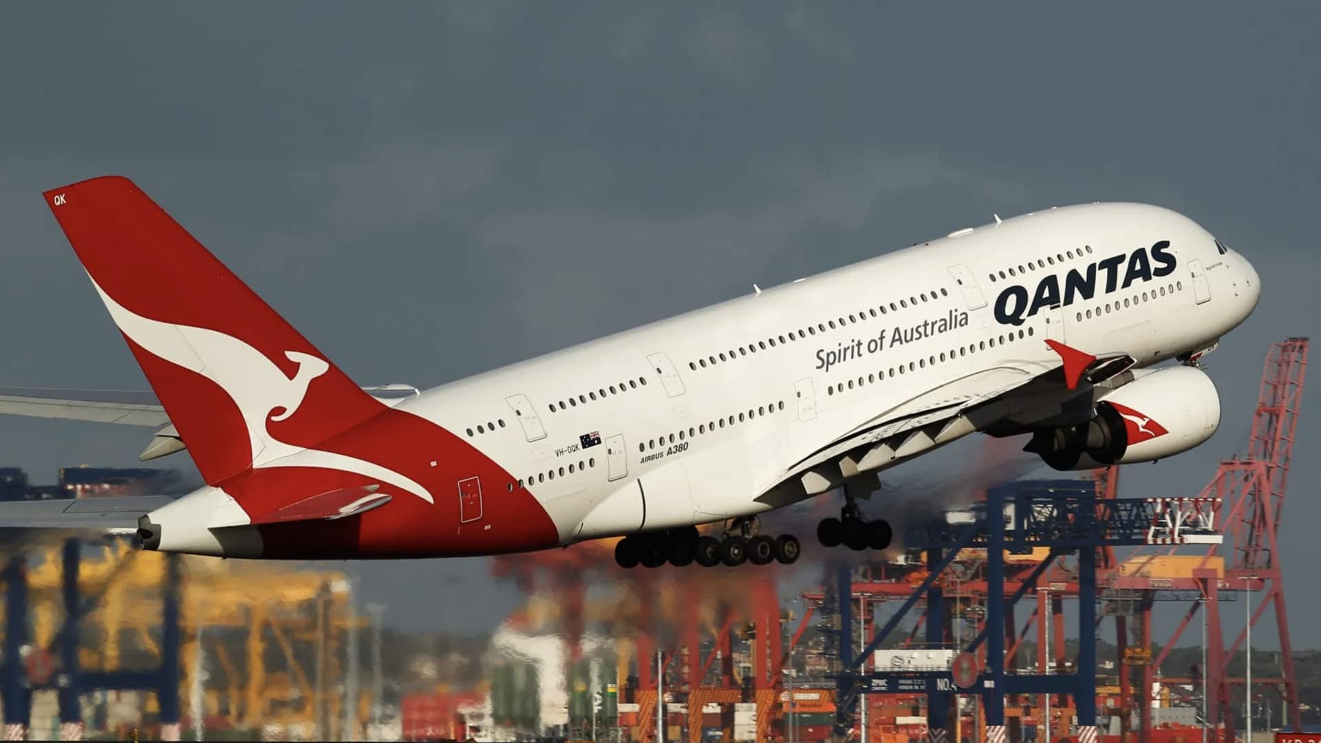 Qantas multado con $ 59 millones por despedir ilegalmente a 1,800 trabajadores durante Covid Qantas multado con $ 59 millones por despedir ilegalmente a 1,800 trabajadores durante Covid