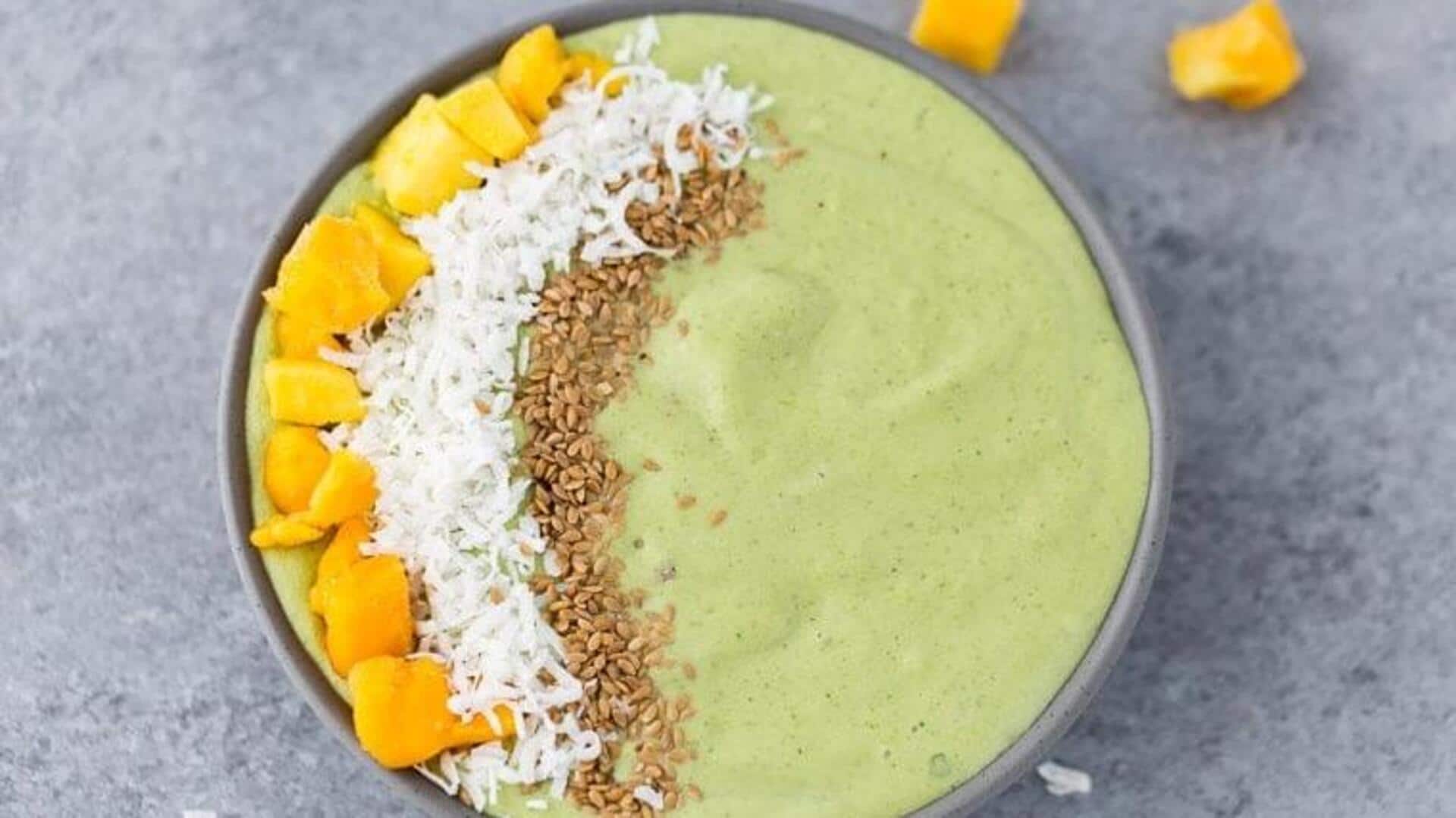 5-minute breakfasts: Mango avocado smoothie bowl