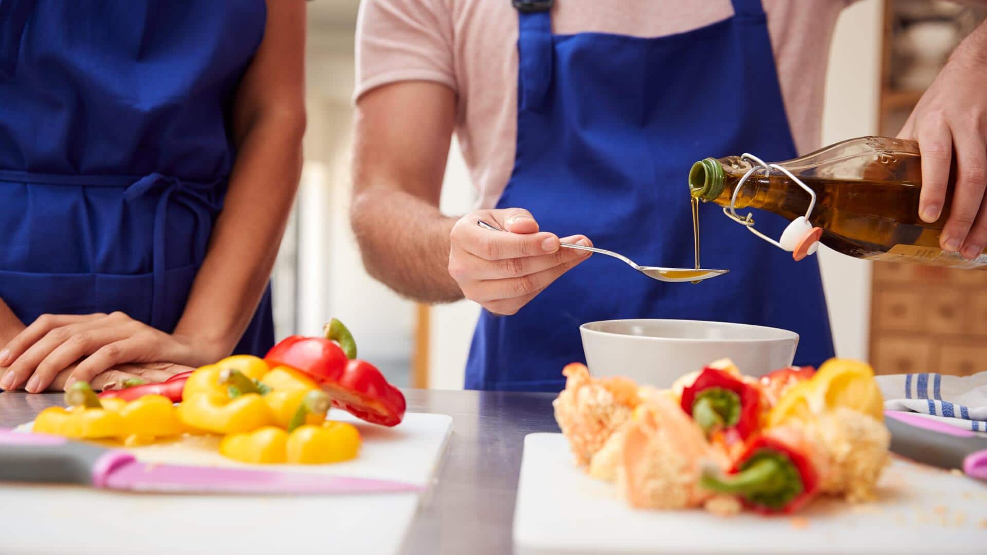 How group cooking boosts teamwork How group cooking boosts teamwork