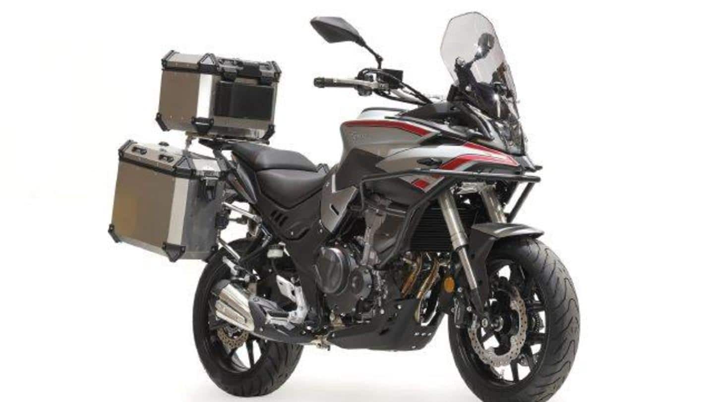 It has Kayaba's 41mm inverted forks on the front It has Kayaba's 41mm inverted forks on the front