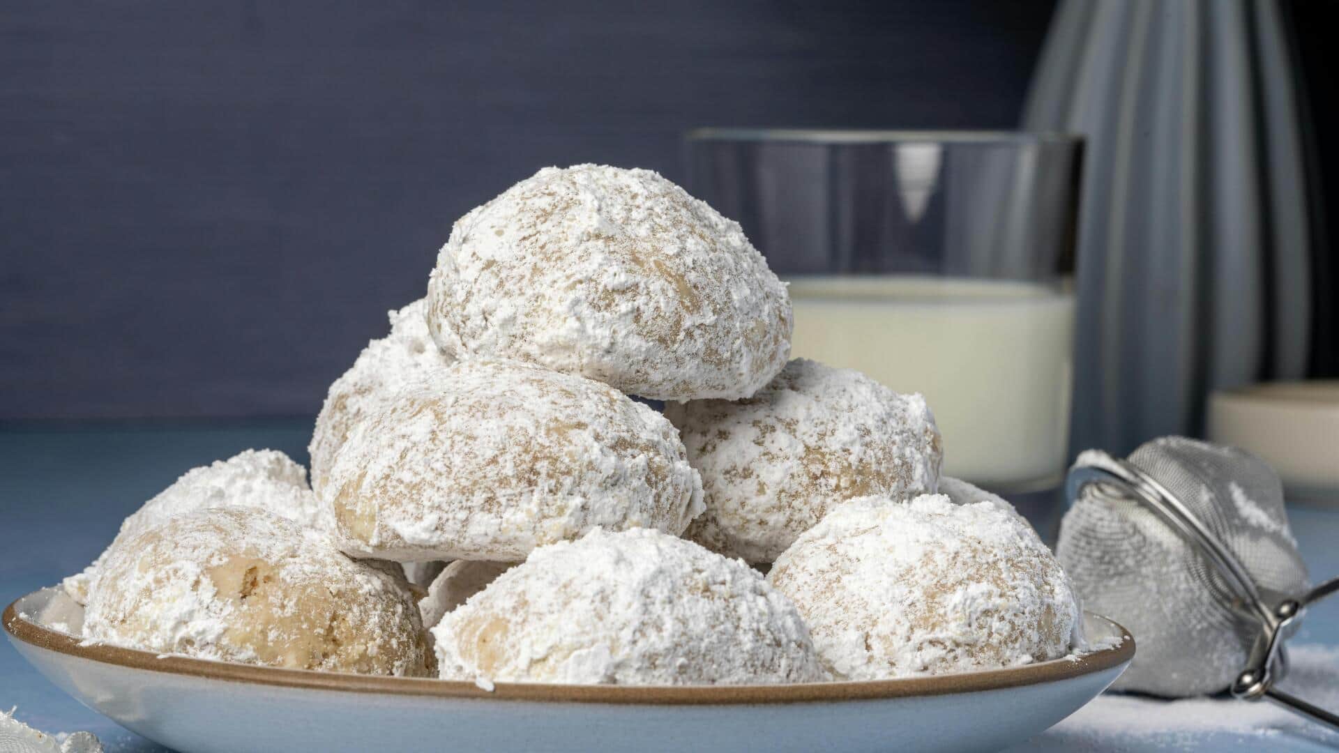 Kourabiedes recipes that bring Greek magic to your kitchen