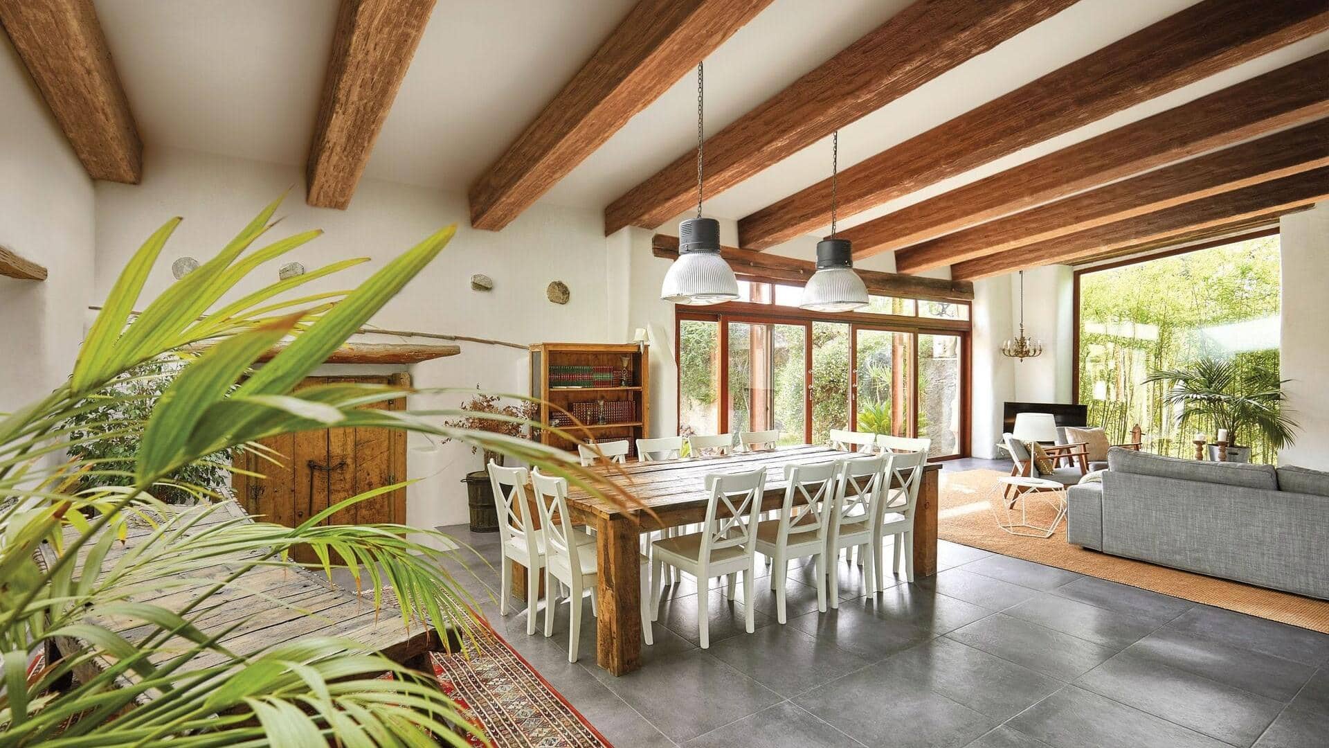 Elevate your space with classic wooden beam ceiling designs Elevate your space with classic wooden beam ceiling designs