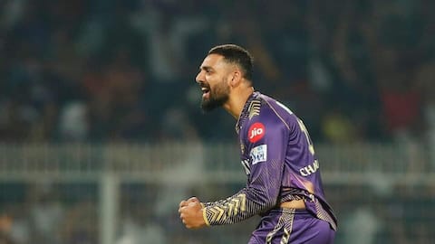 Varun Chakravarthy completes 200 T20 wickets with three-fer versus RR 