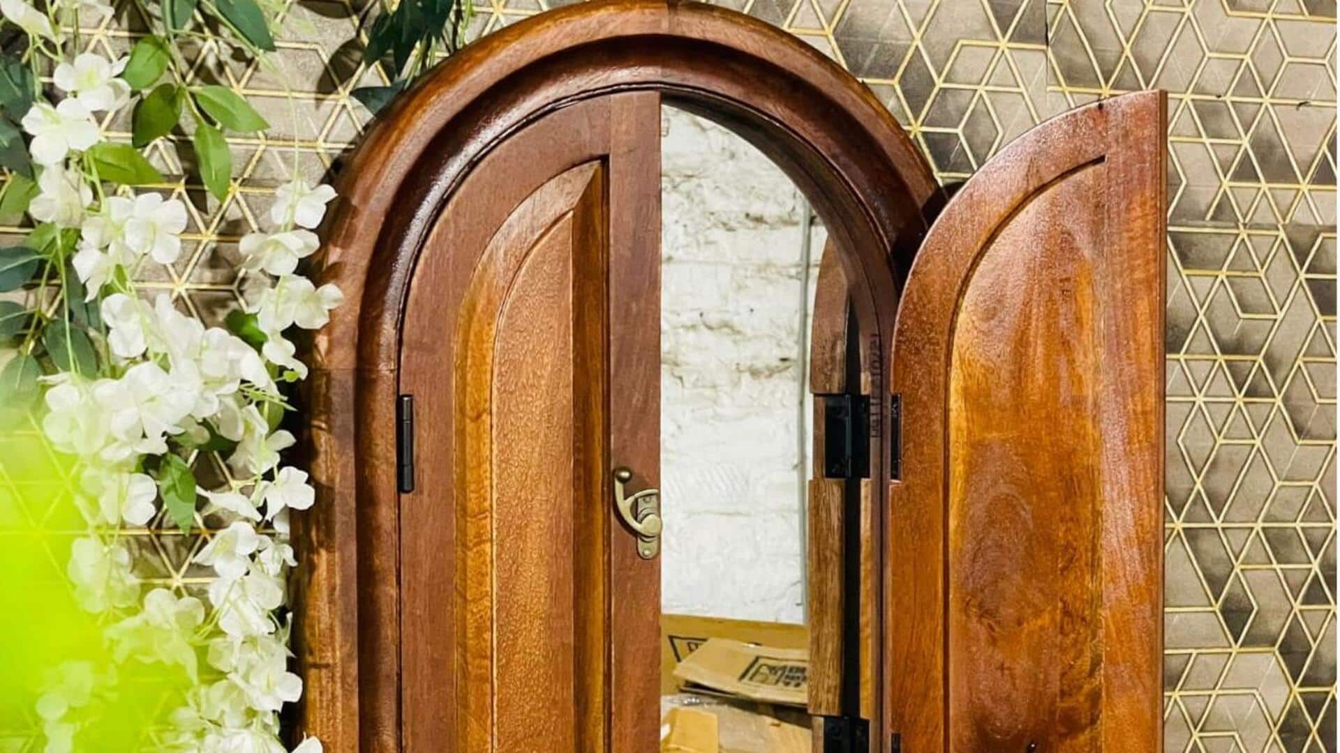 Give your home a Mughal touch with these stone windows