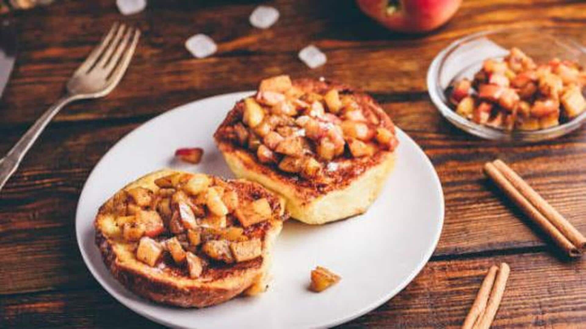 Quick comfort breakfast: Apple cinnamon toast