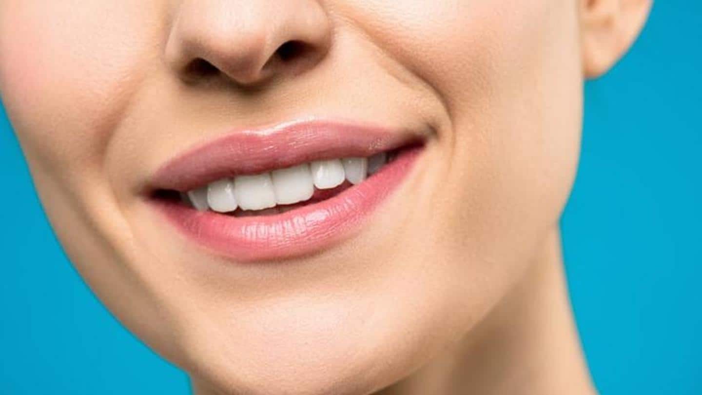 5 ways to naturally whiten your teeth at home