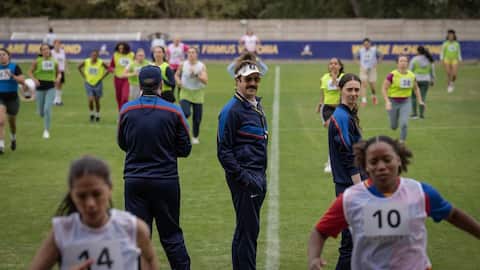 'Ted Lasso' S04 to premiere this summer, new stills out