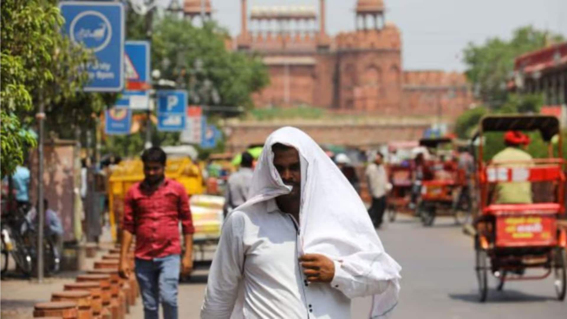 Delhi to touch 40°C: When does IMD issue heatwave alert?