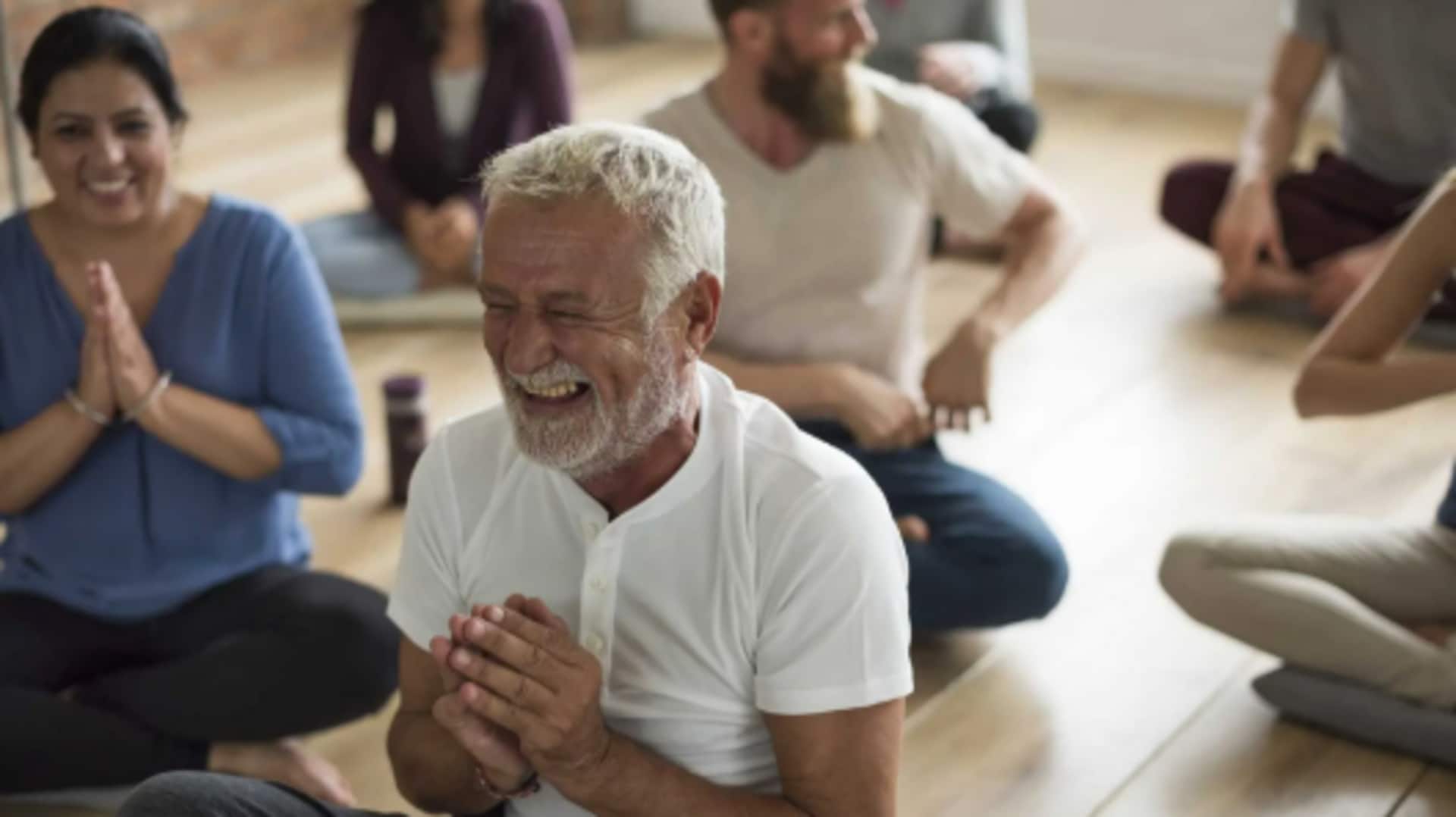 How to incorporate laughter into your daily routine How to incorporate laughter into your daily routine