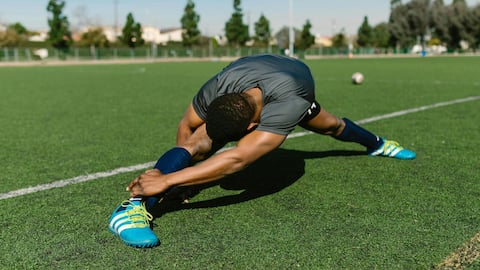 Dynamic warm-up exercises for home workouts