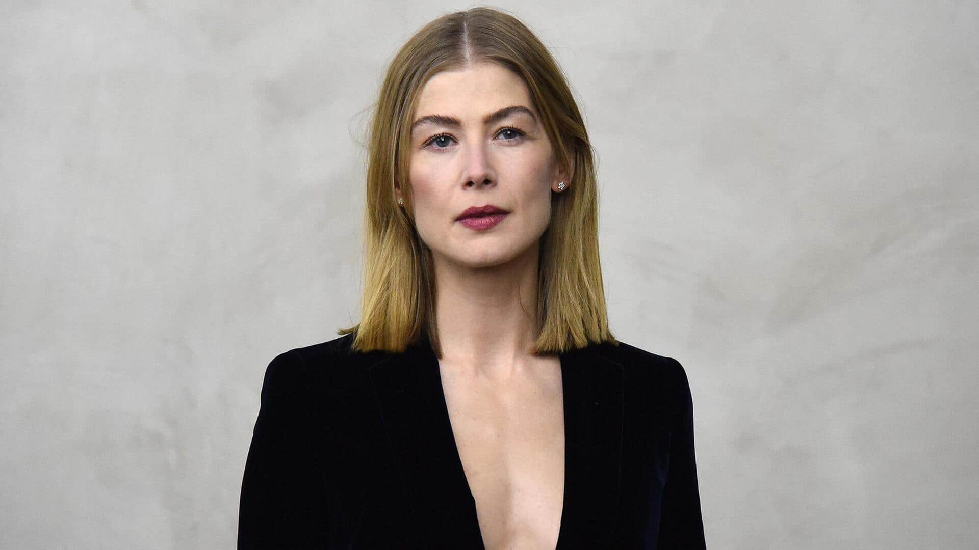 Rosamund Pike to make National Theatre debut in 'Inter Alia'