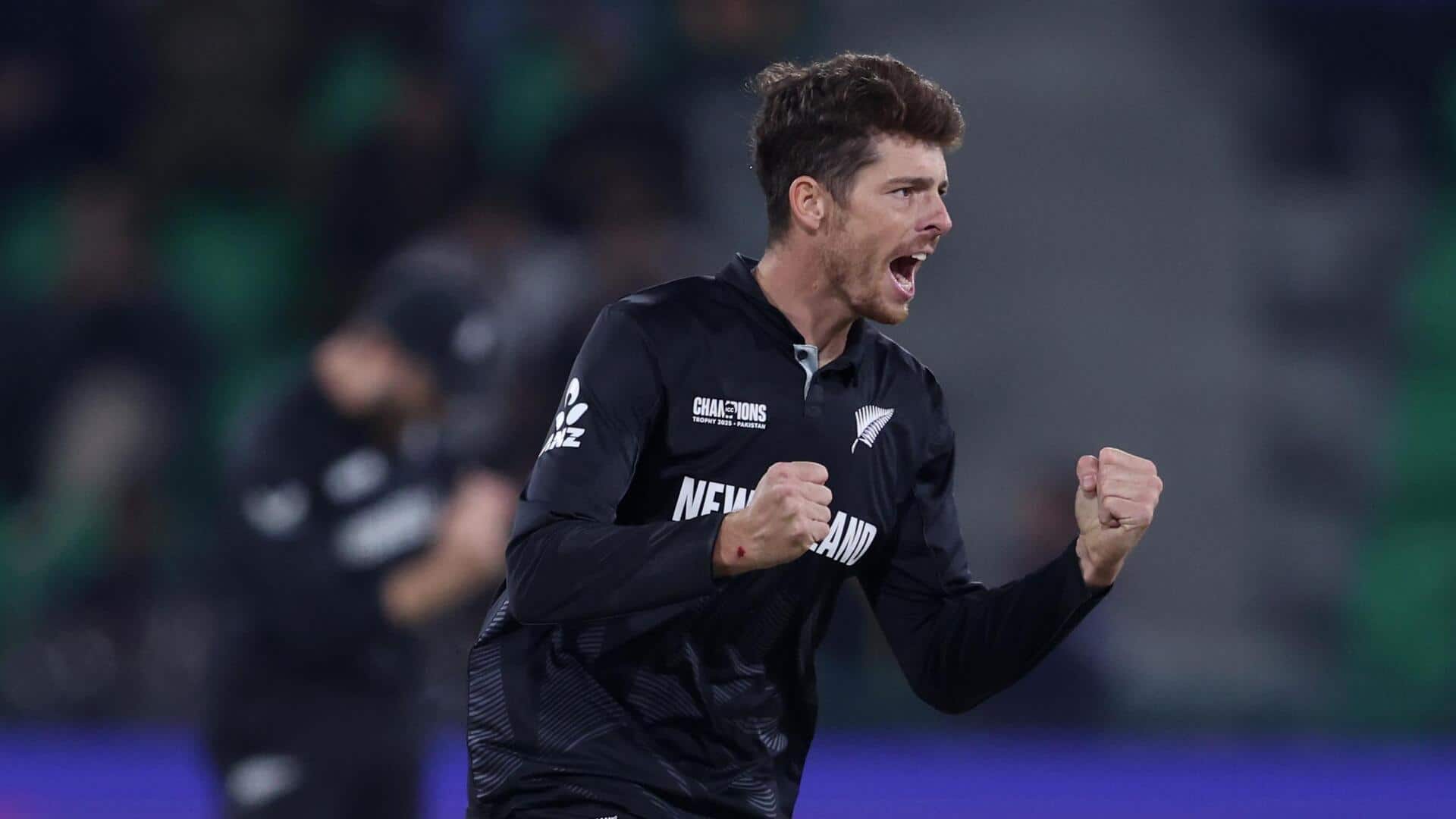 'Pretty nervous': Mitchell Santner ahead of Pakistan-Sri Lanka clash