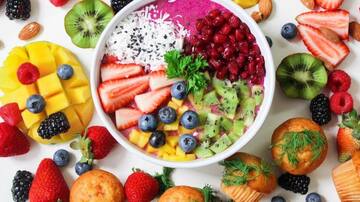 Expert explains clean eating; shares a diet plan to follow