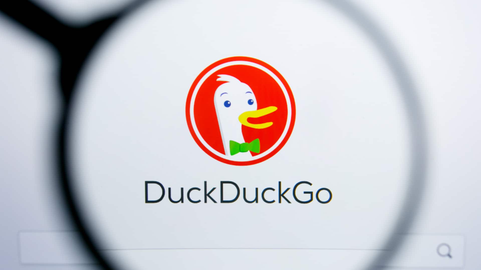 DuckDuckGo unveils 'AI Chat' for anonymous interaction with popular chatbots