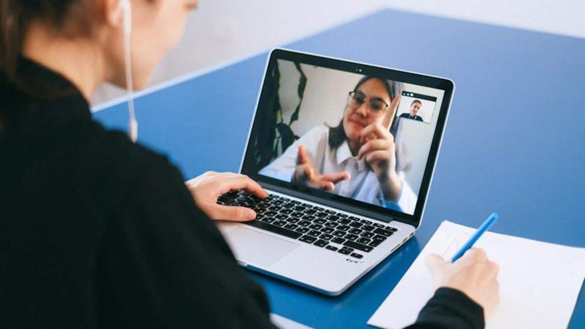 How to behave in online meetings
