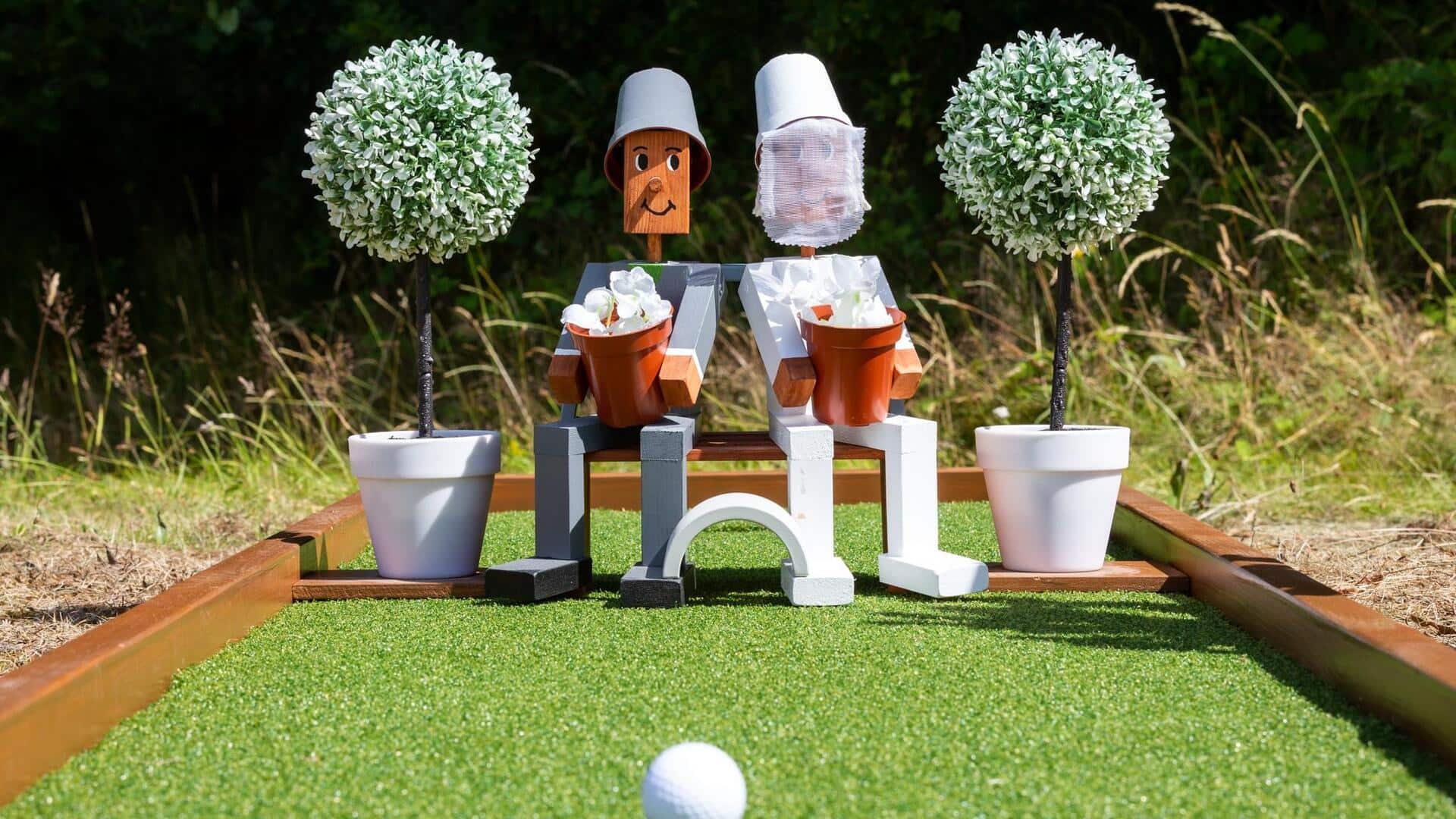 How to host a fun mini-golf party at home How to host a fun mini-golf party at home