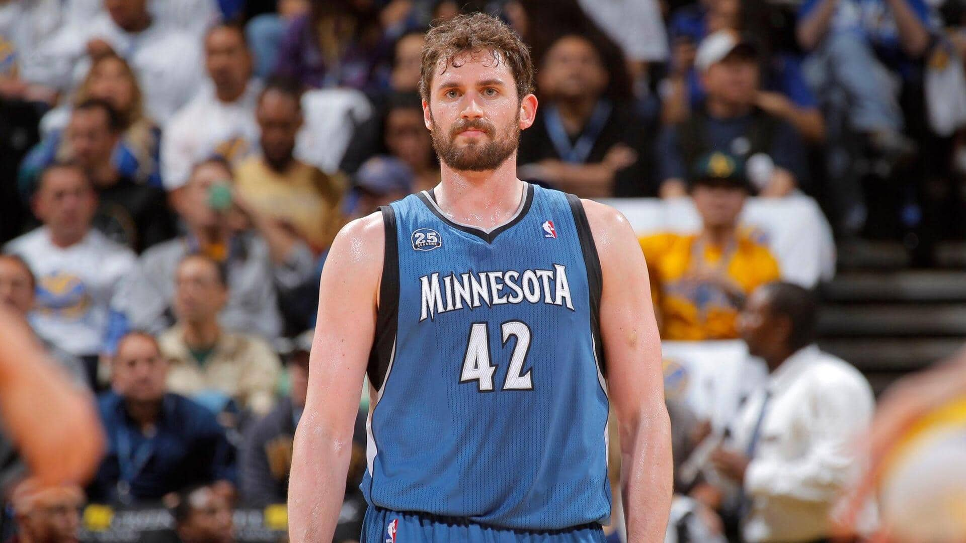 #ThisDayThatYear: Kevin Love achieves NBA's first 30-30 game since 1982