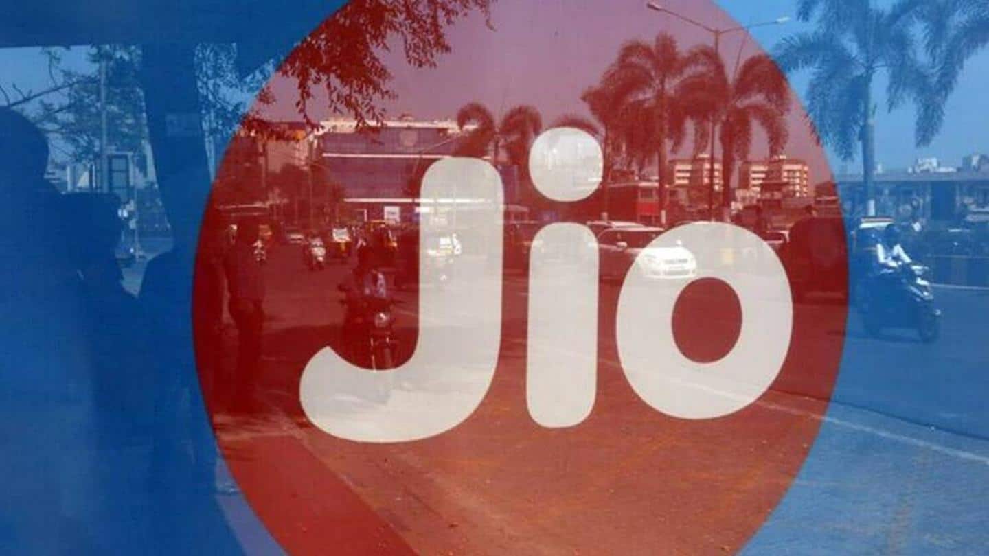 Jio compensates users affected by yesterday's service outage: Details here