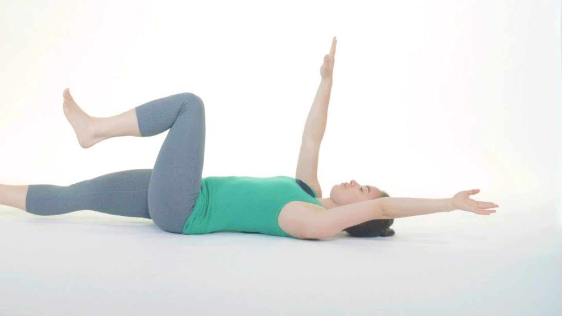 5 dead bug variations to try and strengthen your core 