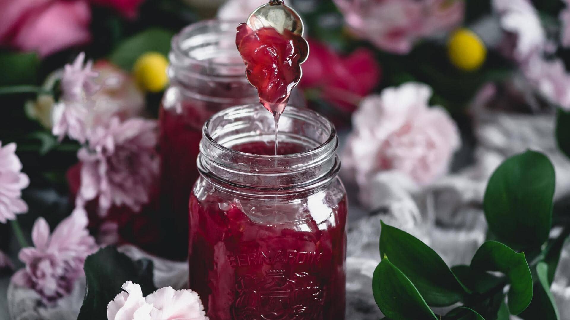 Use roses to make these delicious dishes