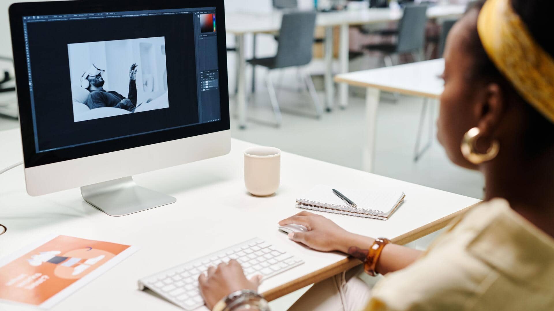 5 ways AI helps graphic designers save time