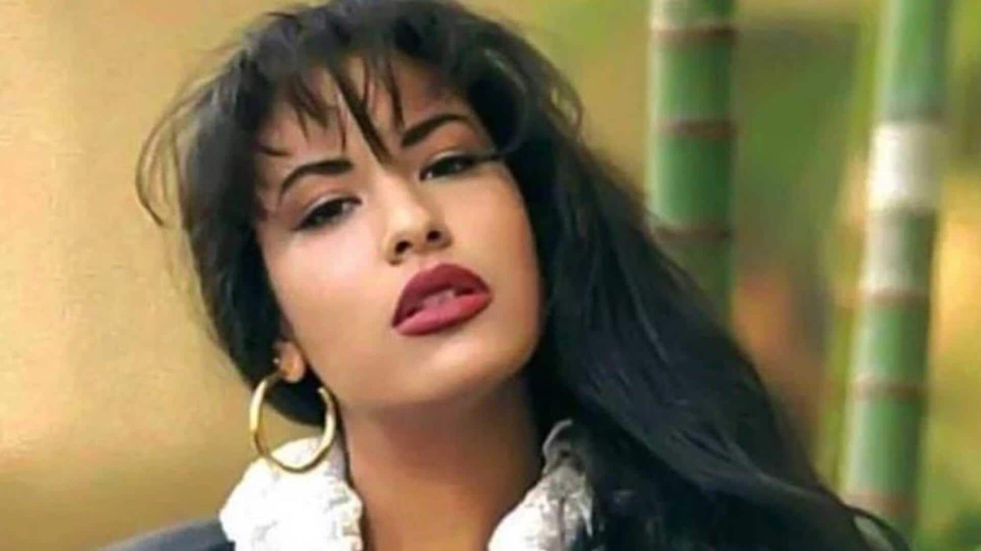 Legendary singer Selena Quintanilla's documentary hits Netflix this winter Legendary singer Selena Quintanilla's documentary hits Netflix this winter