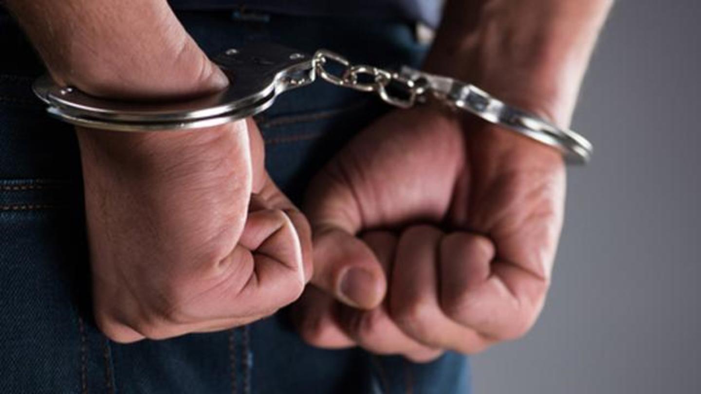 Two Jaipur civic officials were held for taking bribe Two Jaipur civic officials were held for taking bribe