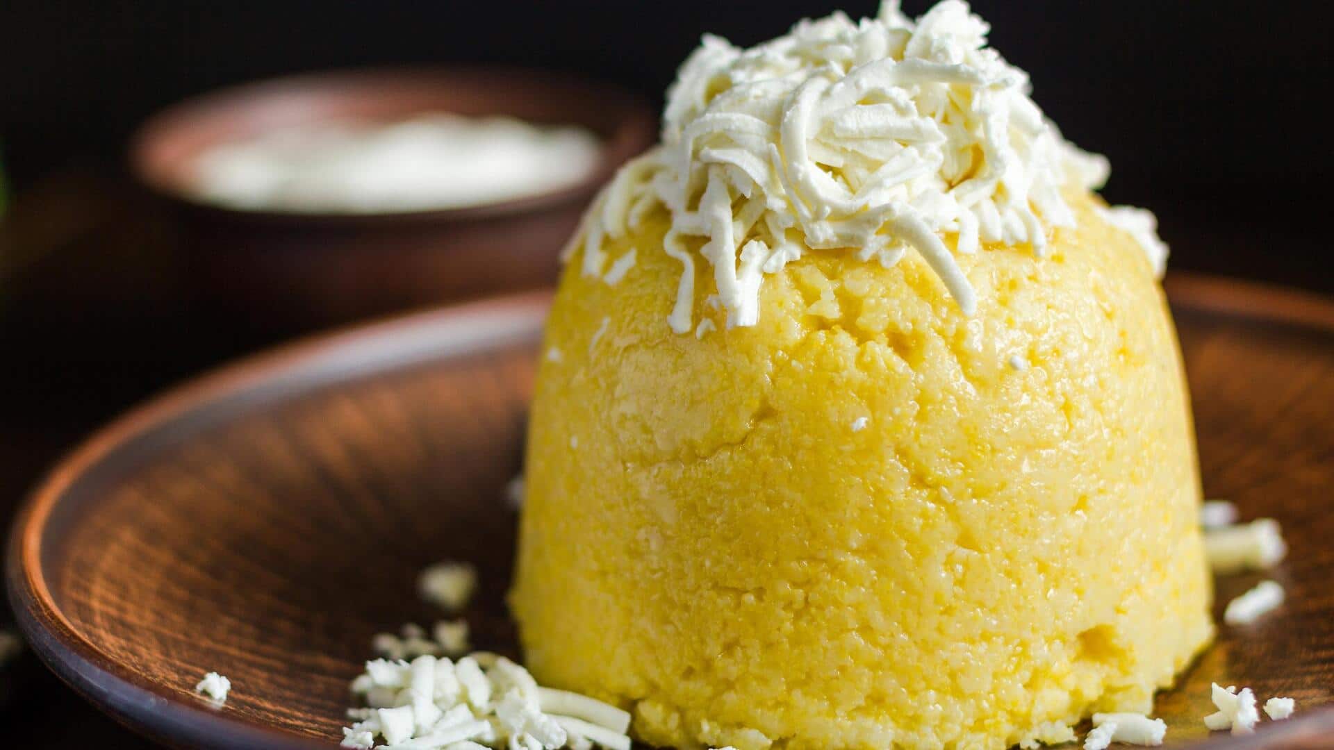 For your next snack party, bookmark these Romanian polenta delights