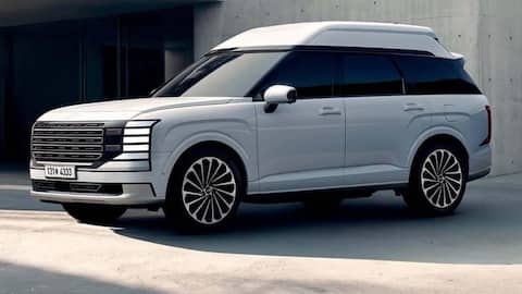 Hyundai's flagship SUV borrows a feature from Rolls-Royce
