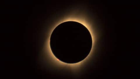 Navigating through solar eclipse: Do's and don'ts for drivers