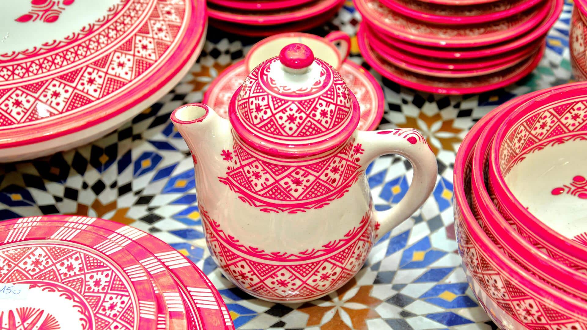 Discover the beauty and history of Moroccan pottery