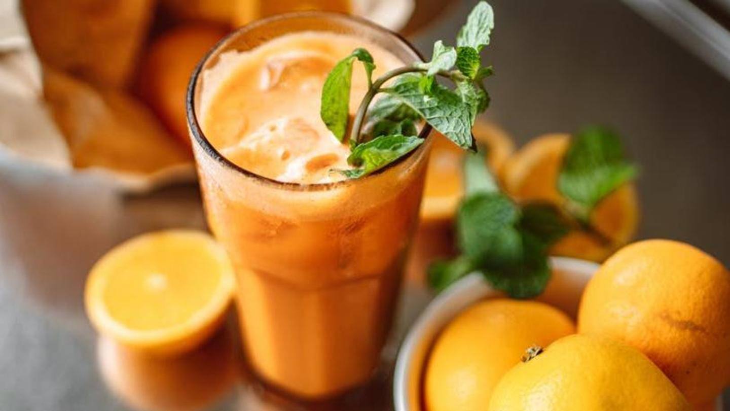 Orange, banana, and apple smoothie Orange, banana, and apple smoothie