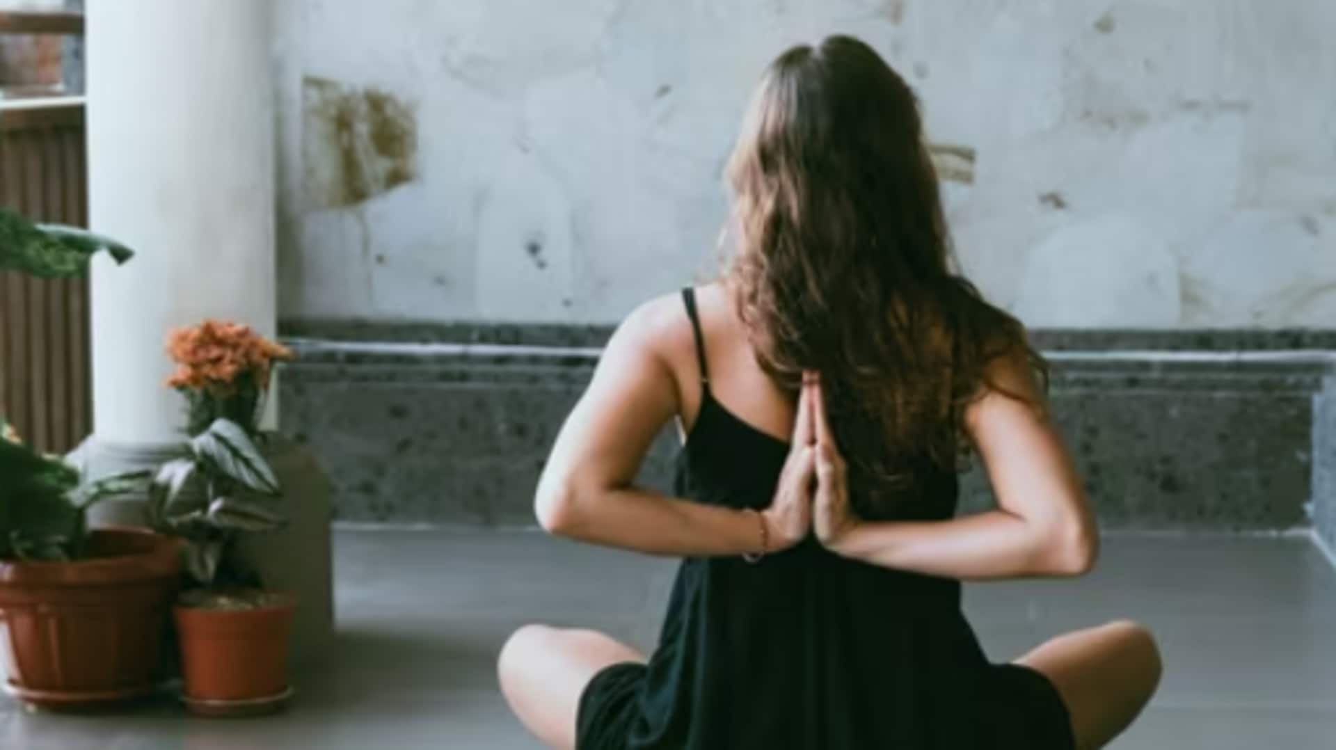 Look yoga-ready with these stylish hairstyles