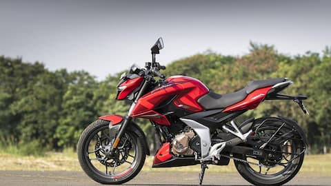 Bajaj Pulsar 400 previewed in leaked images: Expected features