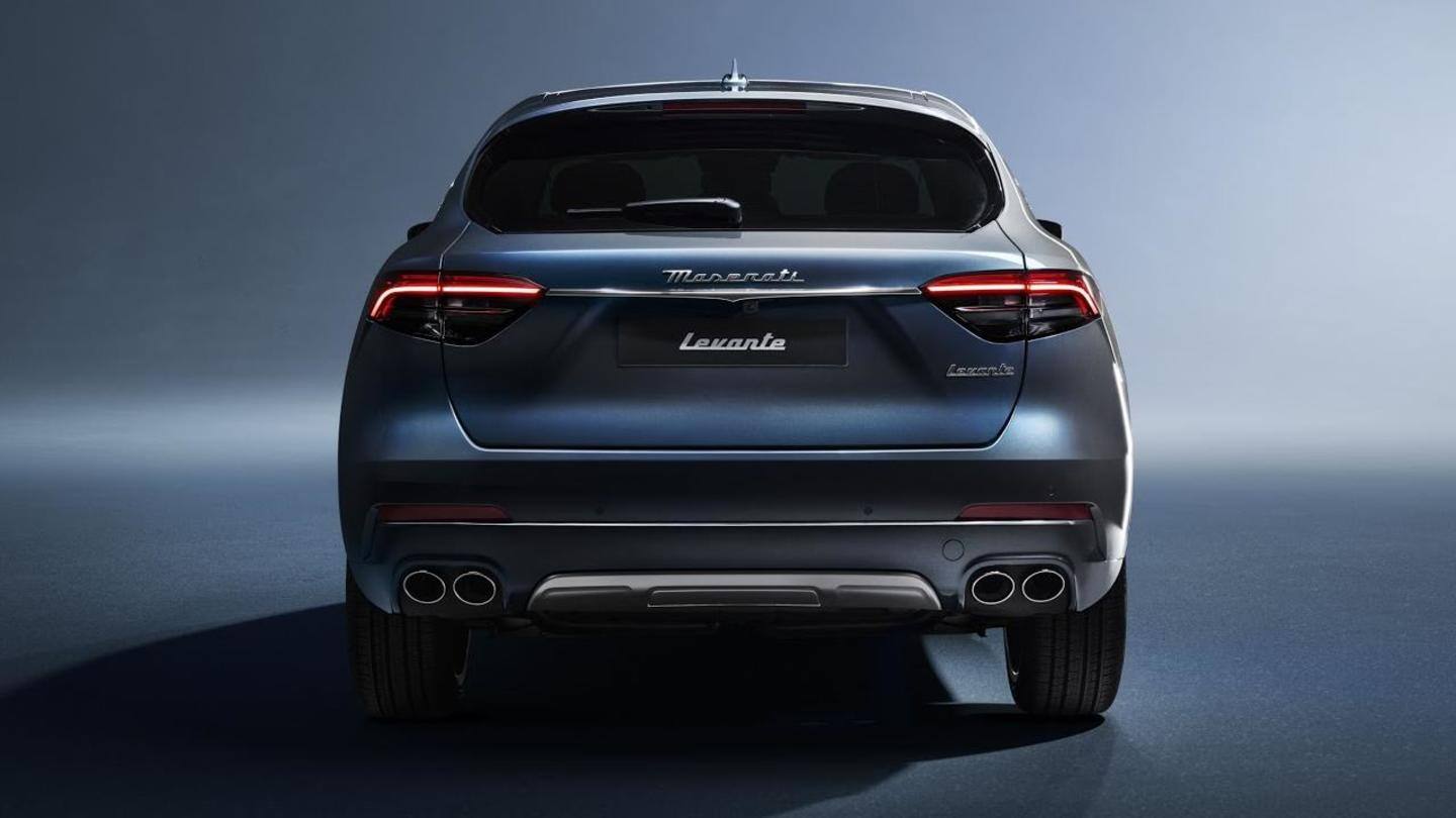 The car has a vertical-slat grille and 21-inch wheels The car has a vertical-slat grille and 21-inch wheels