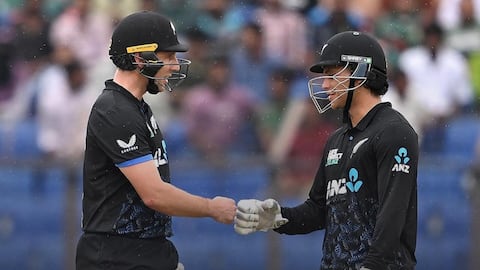 1st T20I: Clarke, Cleaver power NZ with fifties versus Bangladesh  