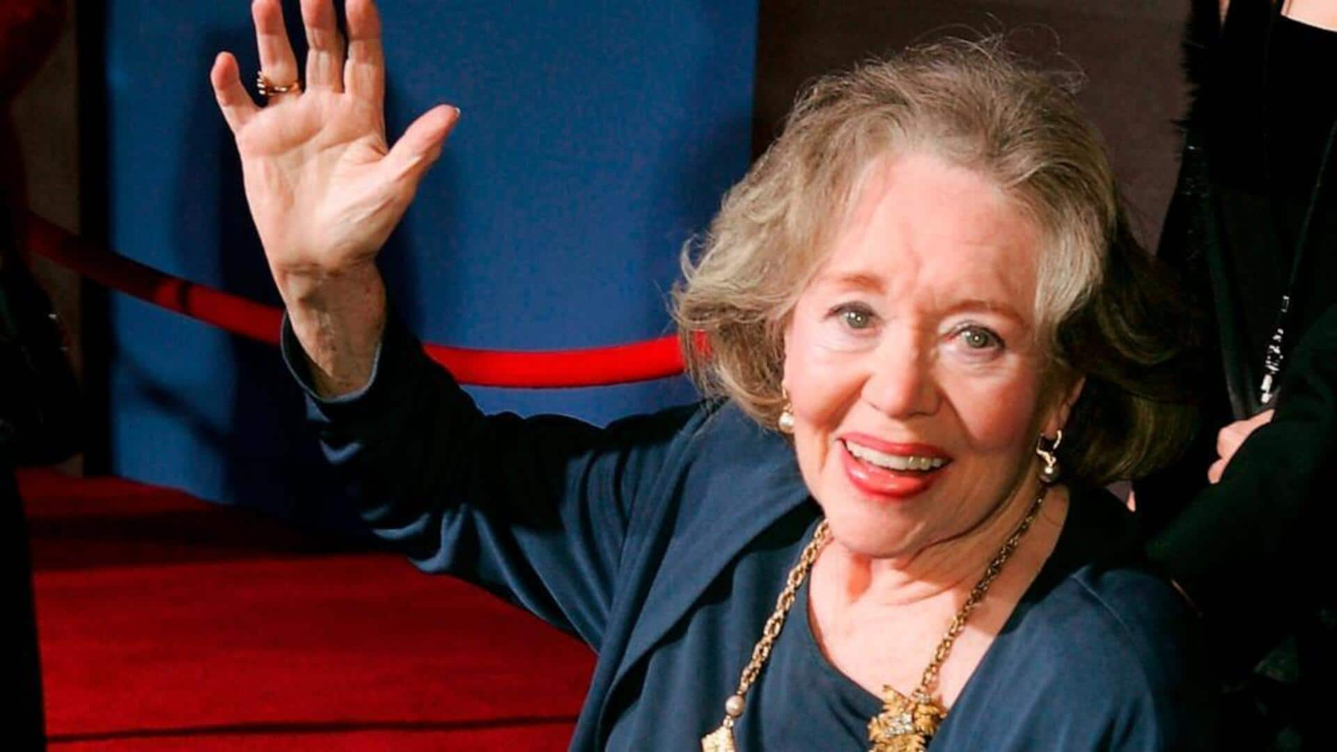 'Mary Poppins' star Glynis Johns (100) dies; revisit her career 