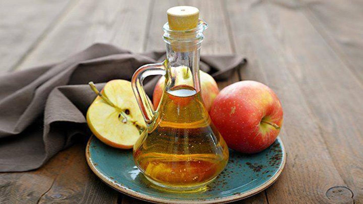 Apple Cider Vinegar: Contains acetic acid that kills odor-producing bacteria Apple Cider Vinegar: Contains acetic acid that kills odor-producing bacteria