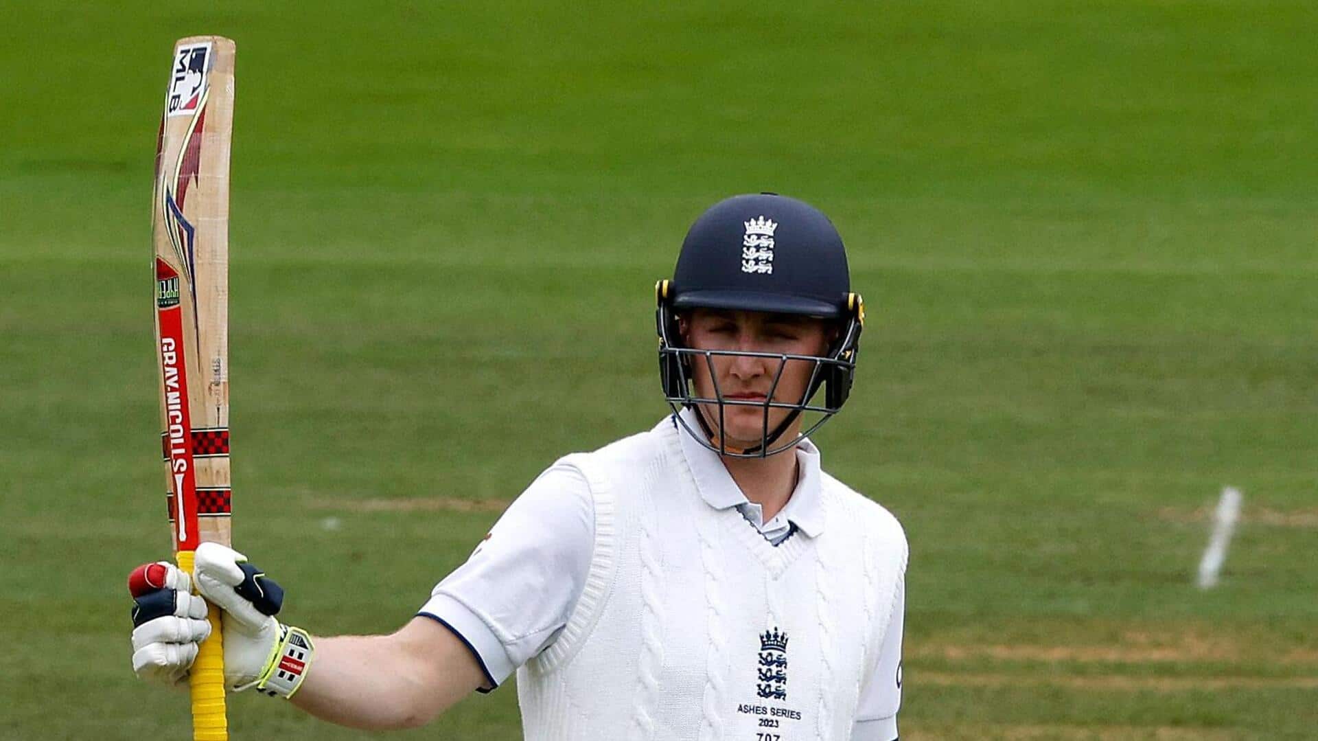 2nd Ashes Test: Australia bowl England out for 325
