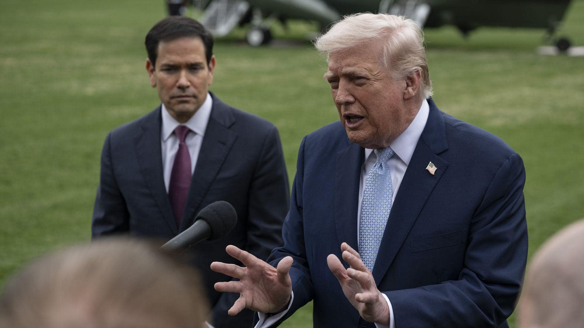 Trump willing to end Iran war without reopening Hormuz: WSJ