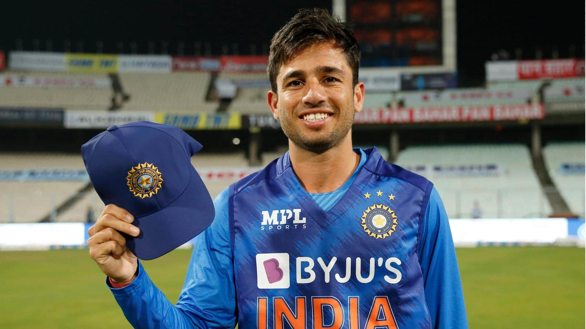 Ravi Bishnoi becomes second Indian with T20I four-fer against Zimbabwe