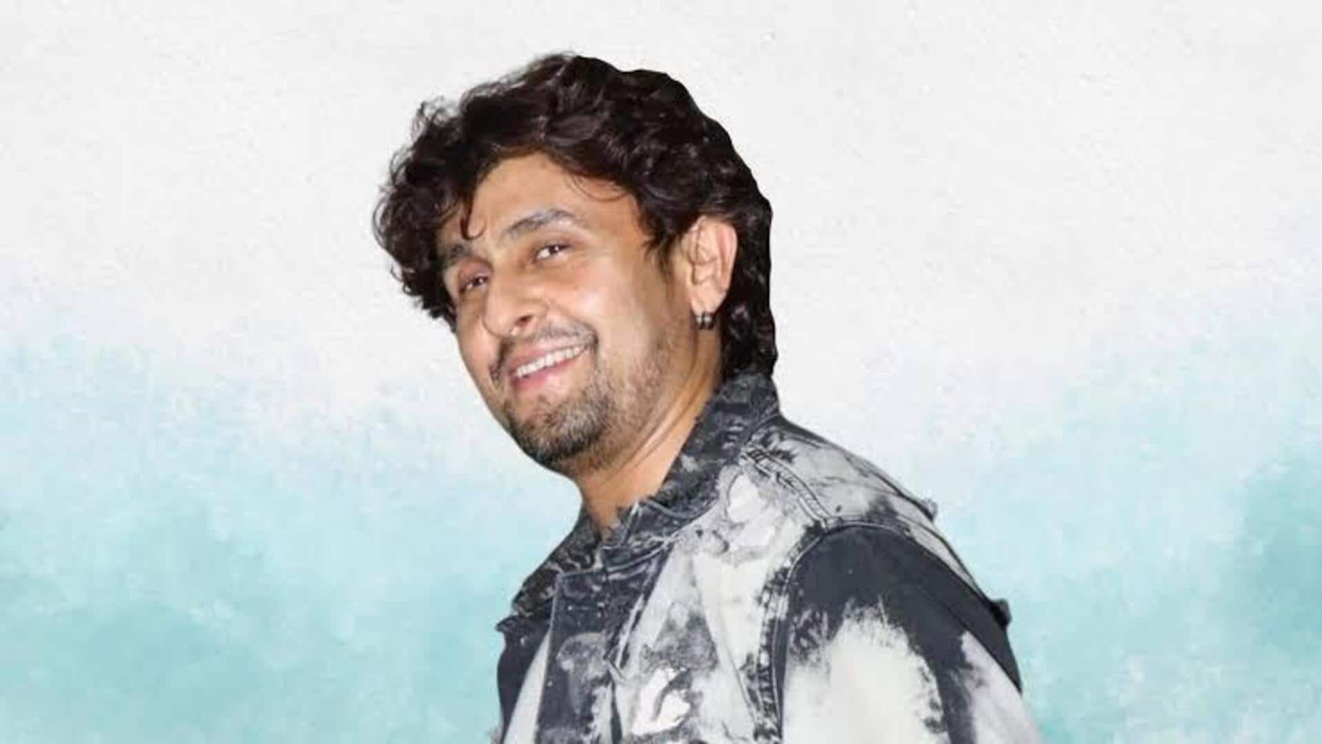 Watch: Sonu Nigam sings Mohammed Rafi's 'Suhani Raat' during surgery