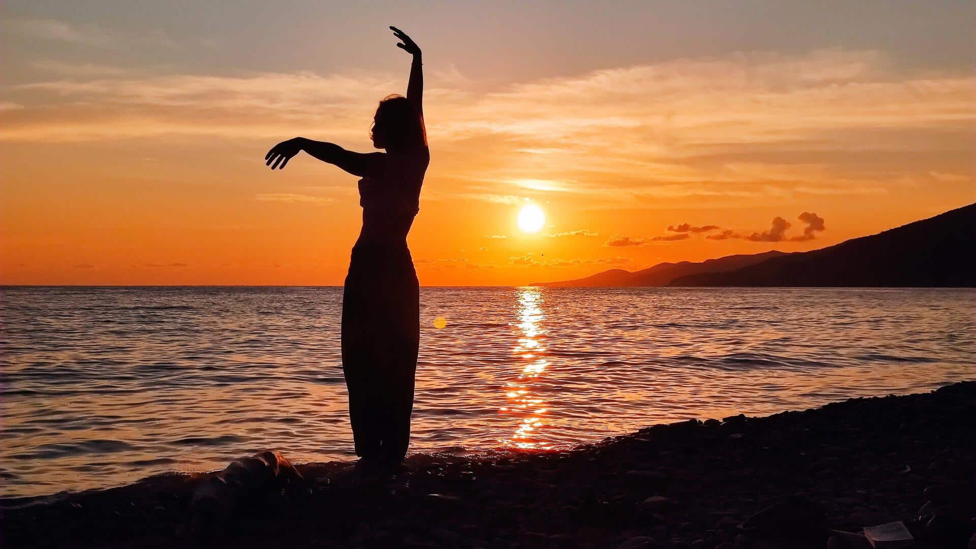 Move, relax, repeat: 5 benefits of dance meditation